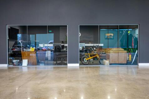 Commercial Property to rent Image 5