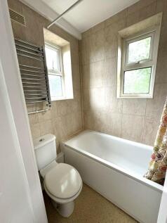 Heathfield Road, Hitchin, Hertfordshire, SG5 photo 4