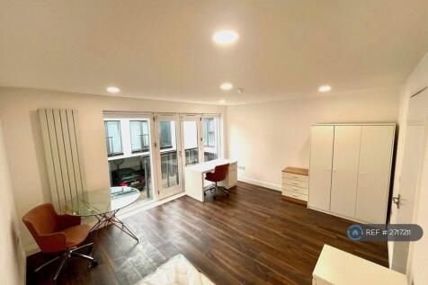 Large Bedroom With Private Bathroom