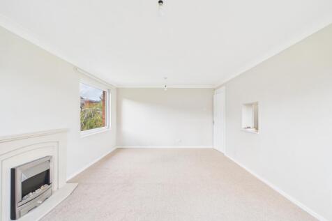 CAM02023G0-PR0176-STILL003