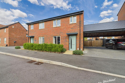 Princes Risborough, HP22 - property photo