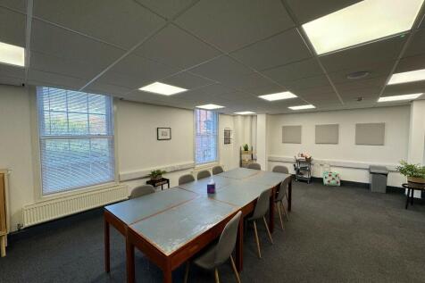 Serviced Office to rent Image 3