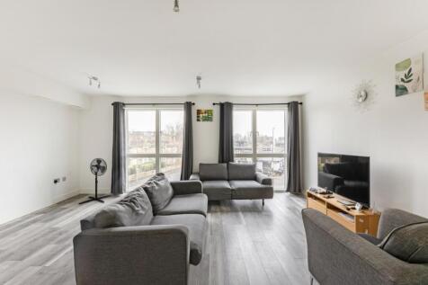 102143_Flat 3 Cen...