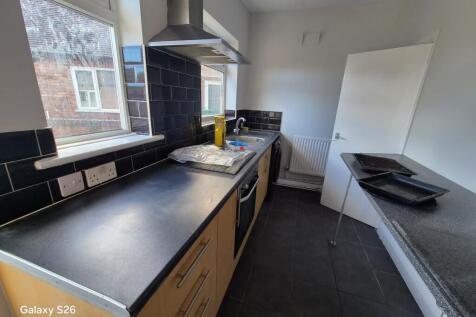 Chester Road, Neston, Cheshire West And Chester photo 5