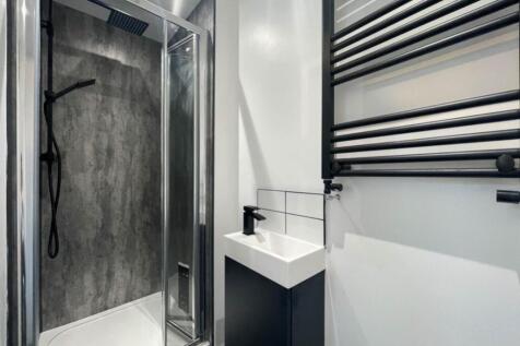 Lrg_ensuite 