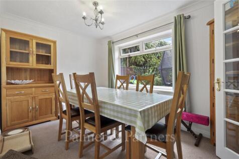 Briarwood End, Highwoods, Colchester, Essex, CO4 photo 4