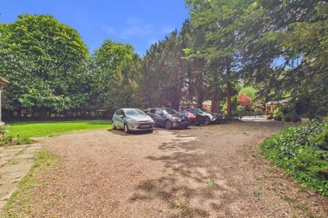 PARKING AREA