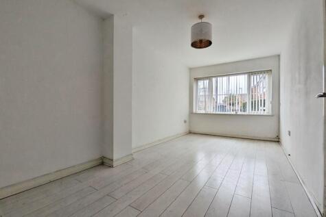 Flint Hill Way, Lees, Oldham, OL8 photo 3