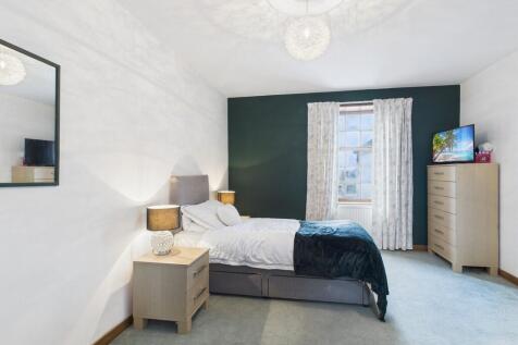 CAM05526G0-PR0043...