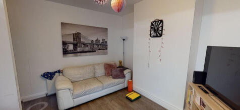 Oaklands Avenue, Loughborough photo 2