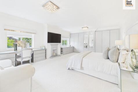 CAM04261G0-PR0080...