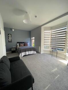 Abbey Drive East, Grimsby photo 3