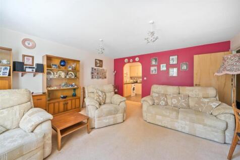 Browns Lane, Stonehouse photo 3