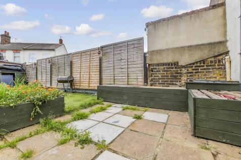 Patio / Decking