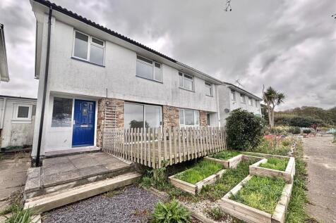 St Austell, PL25 - property photo