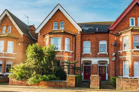 10 Conduit Road-front-3.jpg