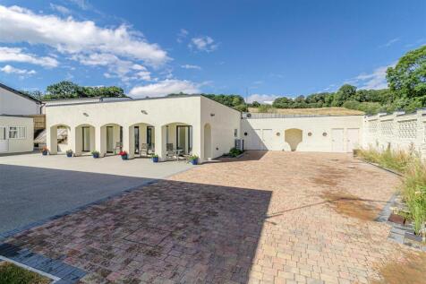 New House, Staverton Annexe