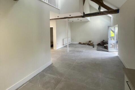 2 Stables Court, Hartsheath, Pontblyddyn, Mold, CH7 photo 3