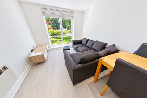 Bright Modern Living and Dining Nook