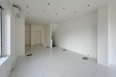 retailunittoletinhale_cheshire_0000s_0006_Layer1