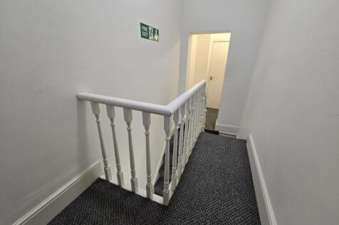 Hawthorn Avenue,  Hull, HU3 photo 5