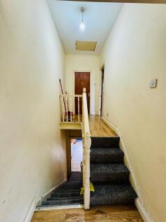 IMG-20250828-WA00...