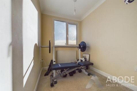 CAM02696G0-PR0434-STILL013.jpg