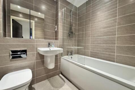 WhatsApp Image 2025-11-24 at 16.23.38.jpeg