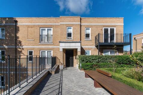 PAKENHAM HOUSE,2-56.jpg