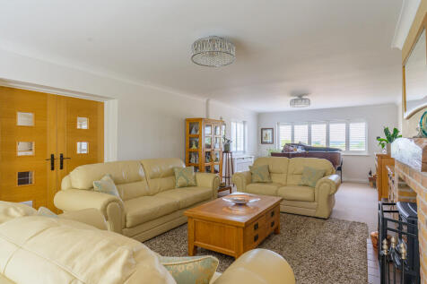 Main Sitting Room...