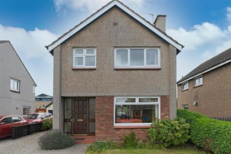 Front 31 Drumossie Avenue.jpg