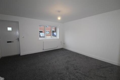 Acre Close, Ovenden, Halifax photo 3
