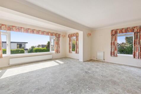 A12 - 24 Manscombe Road TQ - 250613.jpg