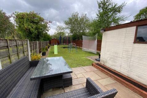 Enclosed Rear Garden