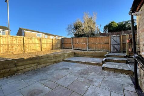 Rear Garden 2.JPG