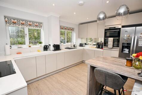 Kitchen/ Breakfast room