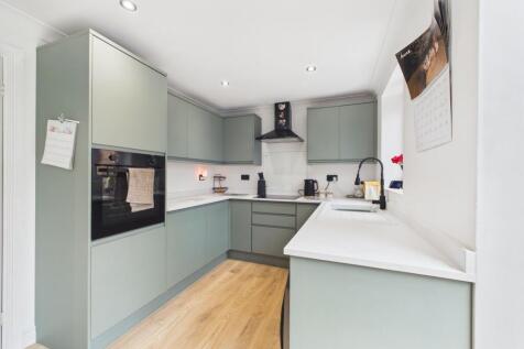 KITCHEN/ DINER