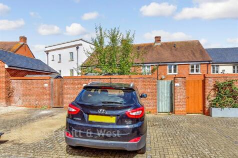 Driveway/Parking