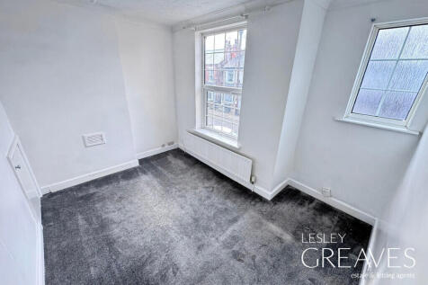 Mayfield Road, Carlton, Nottingham photo 5