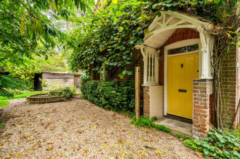 1342074-3-68ee68d...