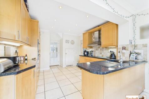 Kitchen / Dining / Sitting Area