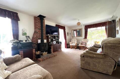 IMG-20250414-WA00...