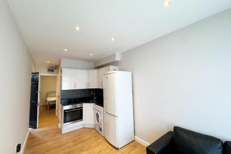 Ridge Hill, London, NW11 photo 3