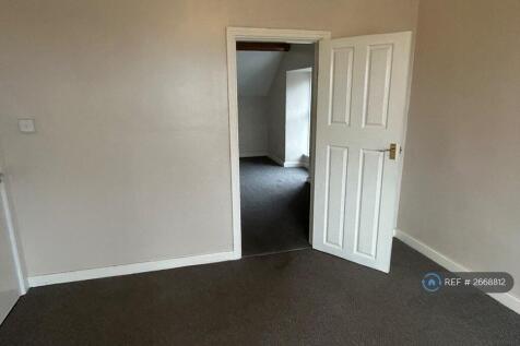 Lounge, Bedroom Through The Door