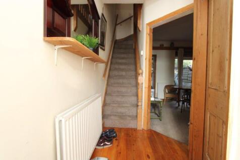 16 Lowes Barn Bank, Nevilles Cross photo 5