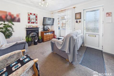 CAM02842G0-PR0400-STILL033.jpg