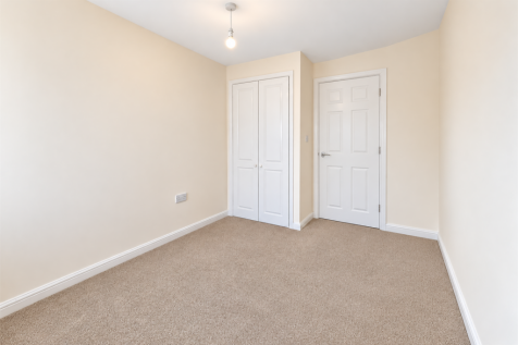 2 bedroom property in Ffordd James Mcghan, Grangetown, Cardiff photo 4