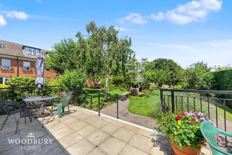 Carlton House, Algers Road, Loughton, IG10 photo 4