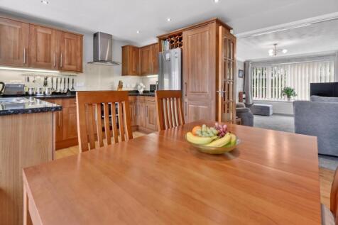 Kitchen (2)
