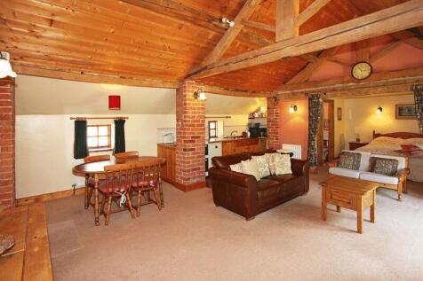 Hawkshutt Farm , Stafford photo 4
